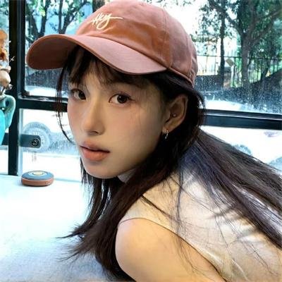 出位俏娇娃